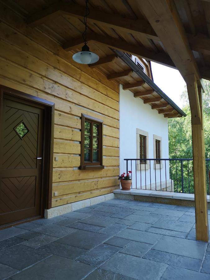 فيلا Na Jeleni Stezce Chřibská المظهر الخارجي الصورة